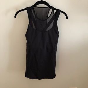 Lululemon work out shirt